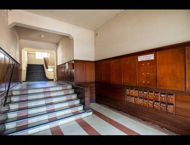 2 BEDROOM APARTMENT FOR SALE IN GLENWOOD